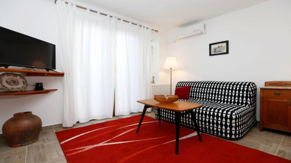 Apartment Vesna With Terrace Baška Buitenkant foto